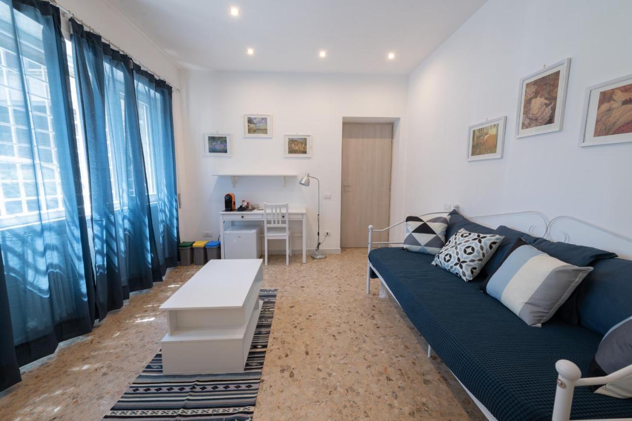 Casa Rosa Beige E Blu Leilighet Roma Eksteriør bilde