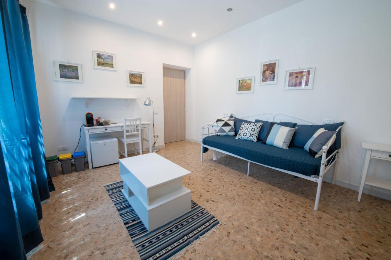 Casa Rosa Beige E Blu Leilighet Roma Eksteriør bilde