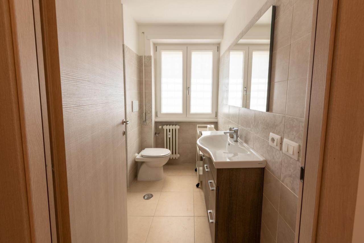 Casa Rosa Beige E Blu Leilighet Roma Eksteriør bilde